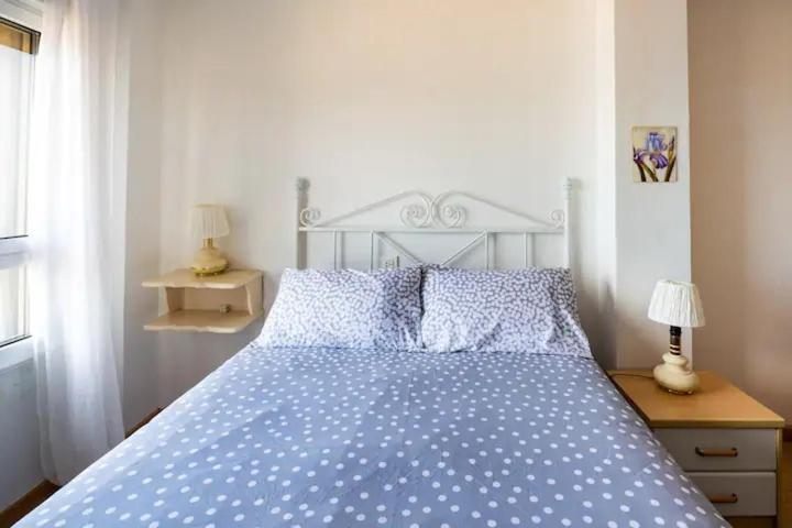 Apartamento Ezcurdia 22 Playa De San Lorenzo Primera Linea Gijón Exterior foto